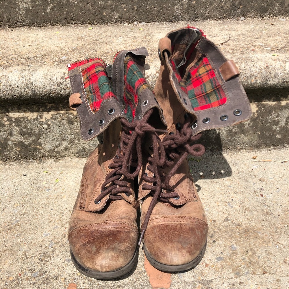Steve Madden Boots with Plaid